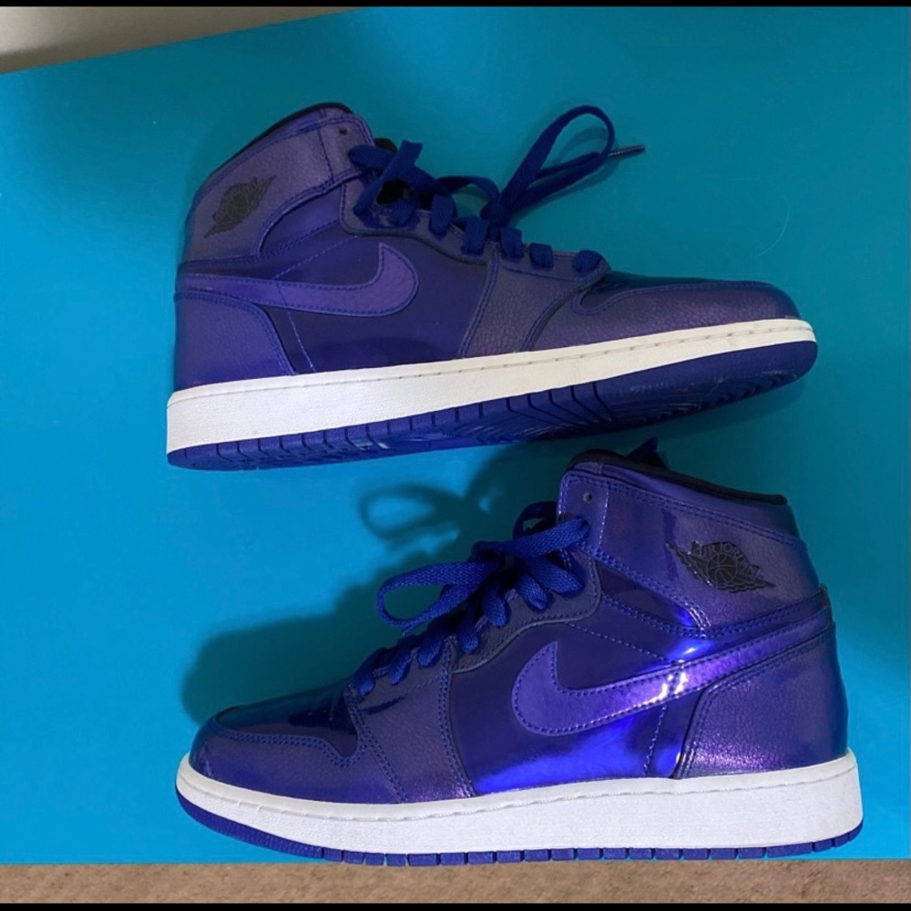 Jordan 1 retro deep royal